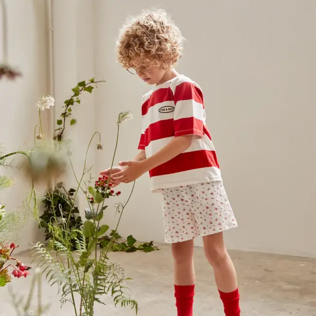 BERMUDA FLORES ROJAS TOM AND BOY