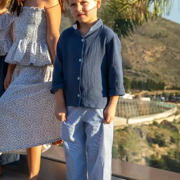 PANTALÓN BÁSICO RAYAS NIÑO