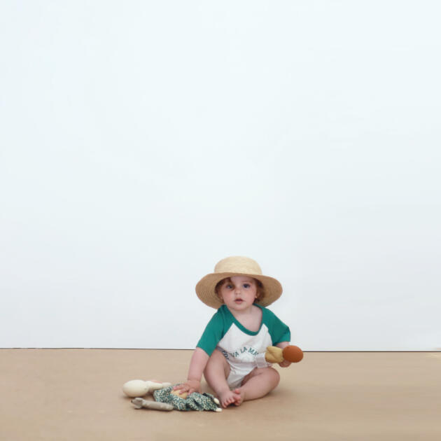 FOREVER TINY GRAPHIC BODY