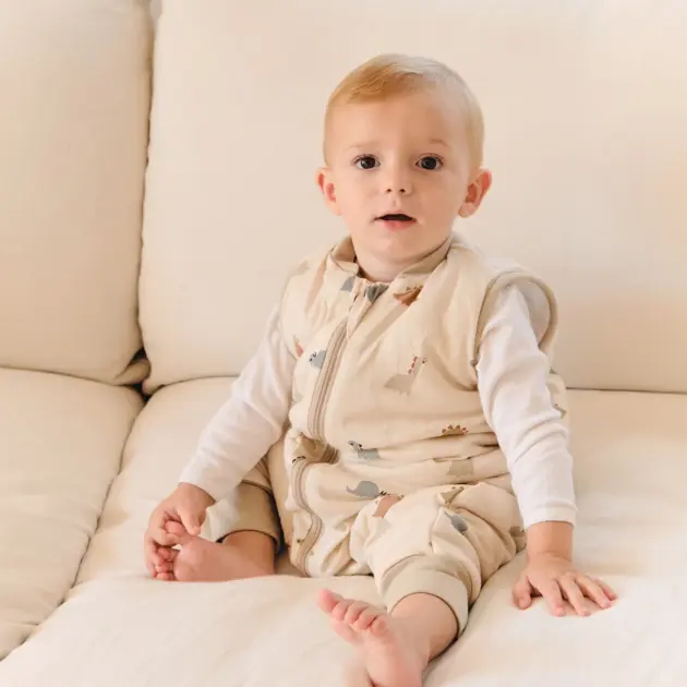 PIJAMA MANTA TOG 2.5 DINOS BEBÉ