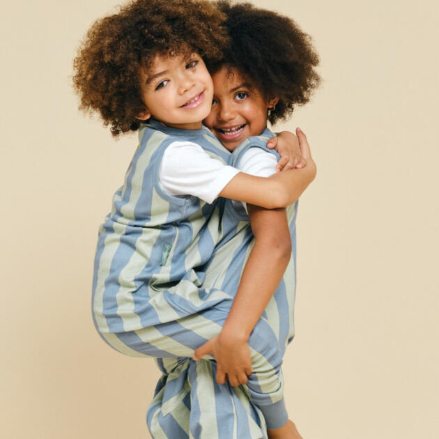 PIJAMA MANTA GREEN&BLUE STRIPES